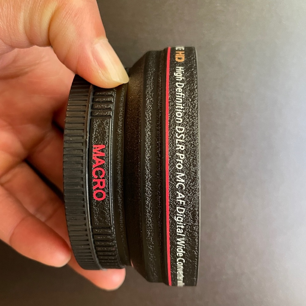 HD DSLR Pro MC AF wide converter with macro lens 0.48 x 72mm